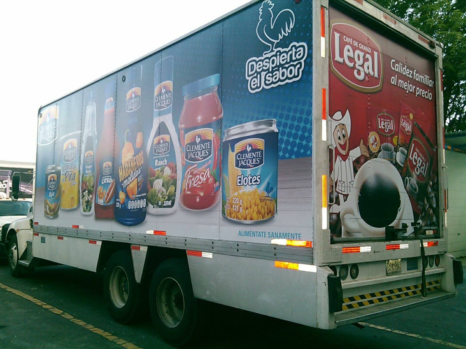 Somos Rotulación CDMX. Brindamos servicio de rotulación de autos, logotipos en vinil y señalética. Damos atención inmediata.